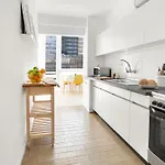 Bright In - 3 Bedrooms By Lisbeyond Apartment